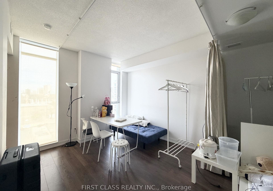 297-college-street-toronto-ontario-c12887708