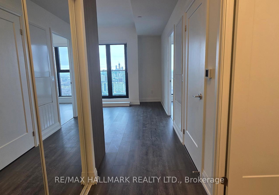 20-soudan-avenue-toronto-ontario-c12887726