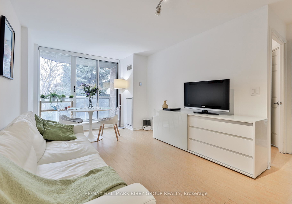 330-adelaide-street-e-toronto-ontario-c12887830