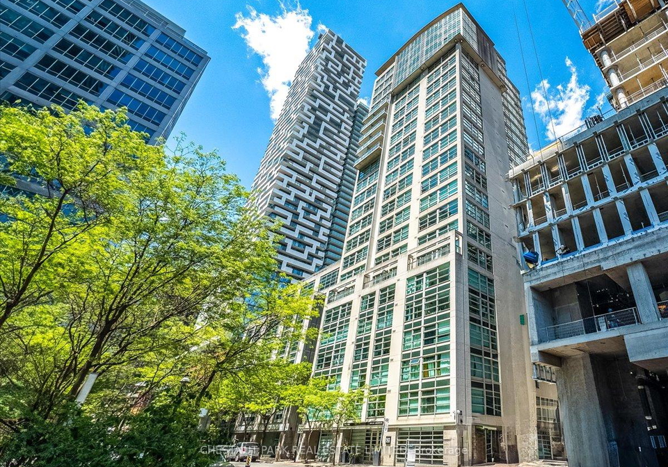 50-lombard-street-toronto-ontario-c12887868