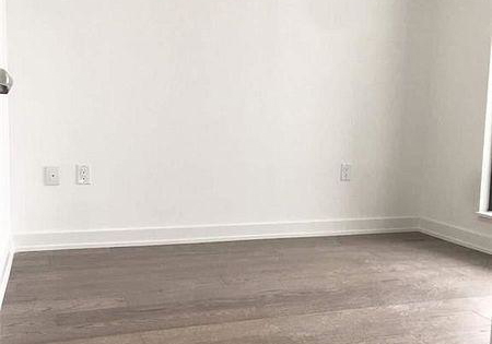 11-wellesley-street-w-toronto-ontario-c12888302