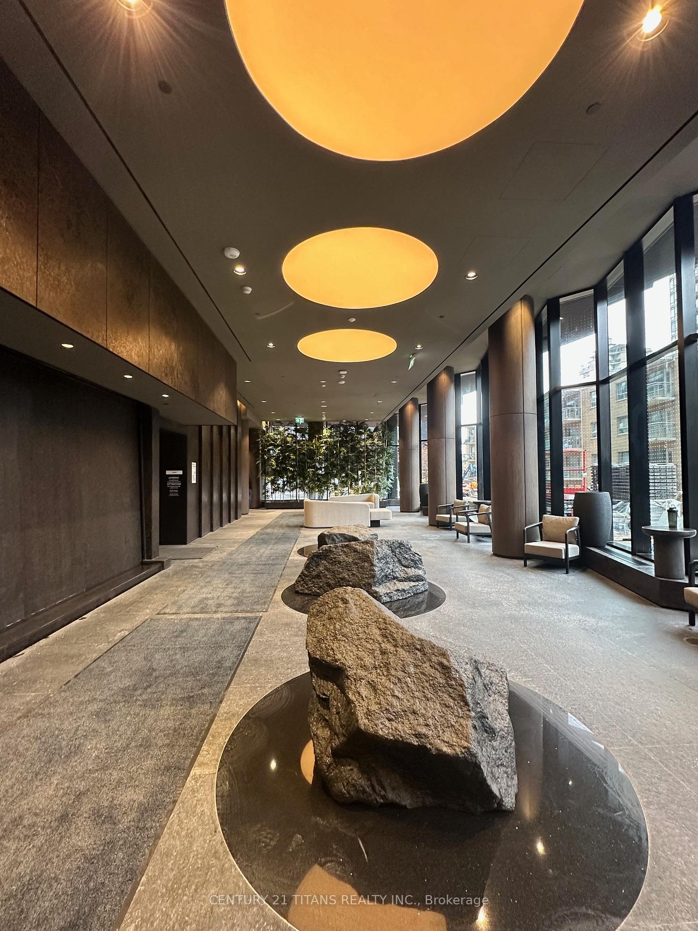 120-broadway-avenue-toronto-ontario-c12888404