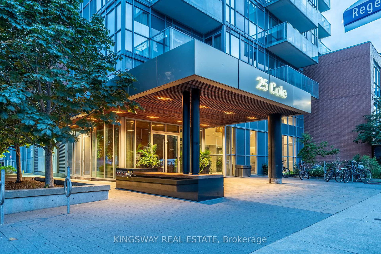 25-cole-st-street-toronto-ontario-c12888676