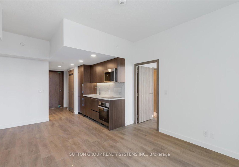 38-widmer-street-toronto-ontario-c12888688