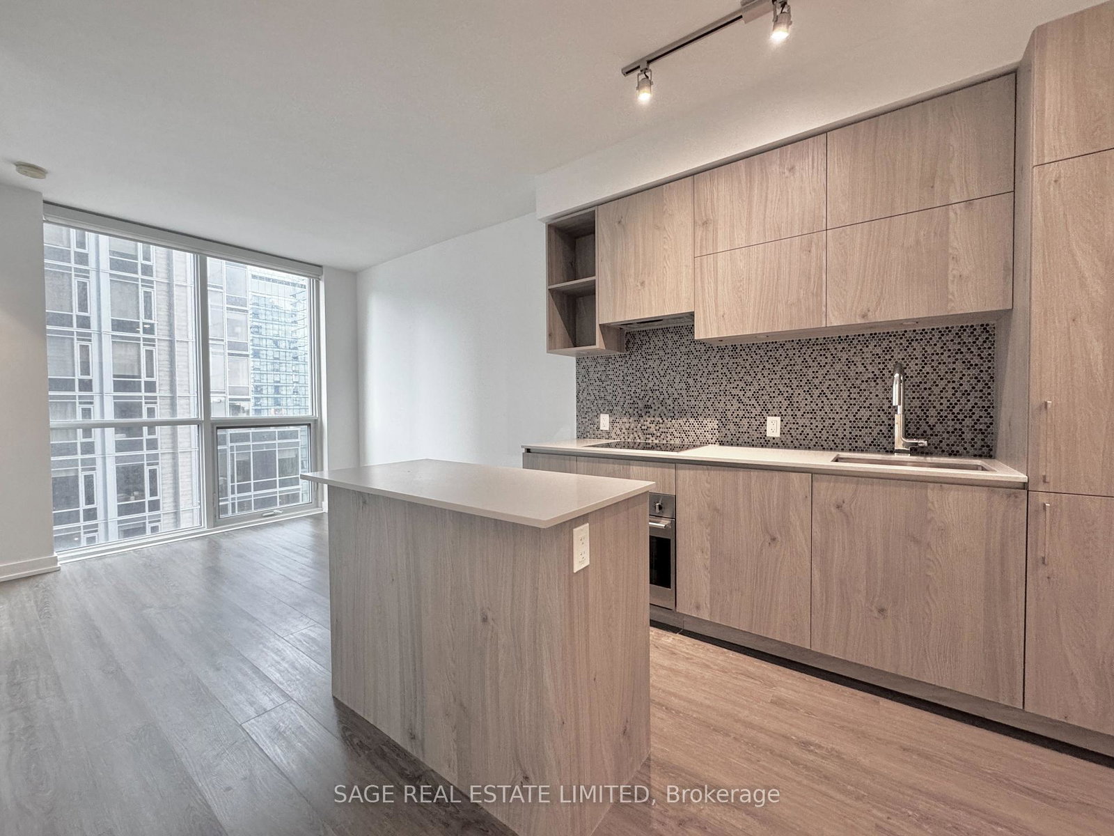 1-yorkville-avenue-toronto-ontario-c12888720