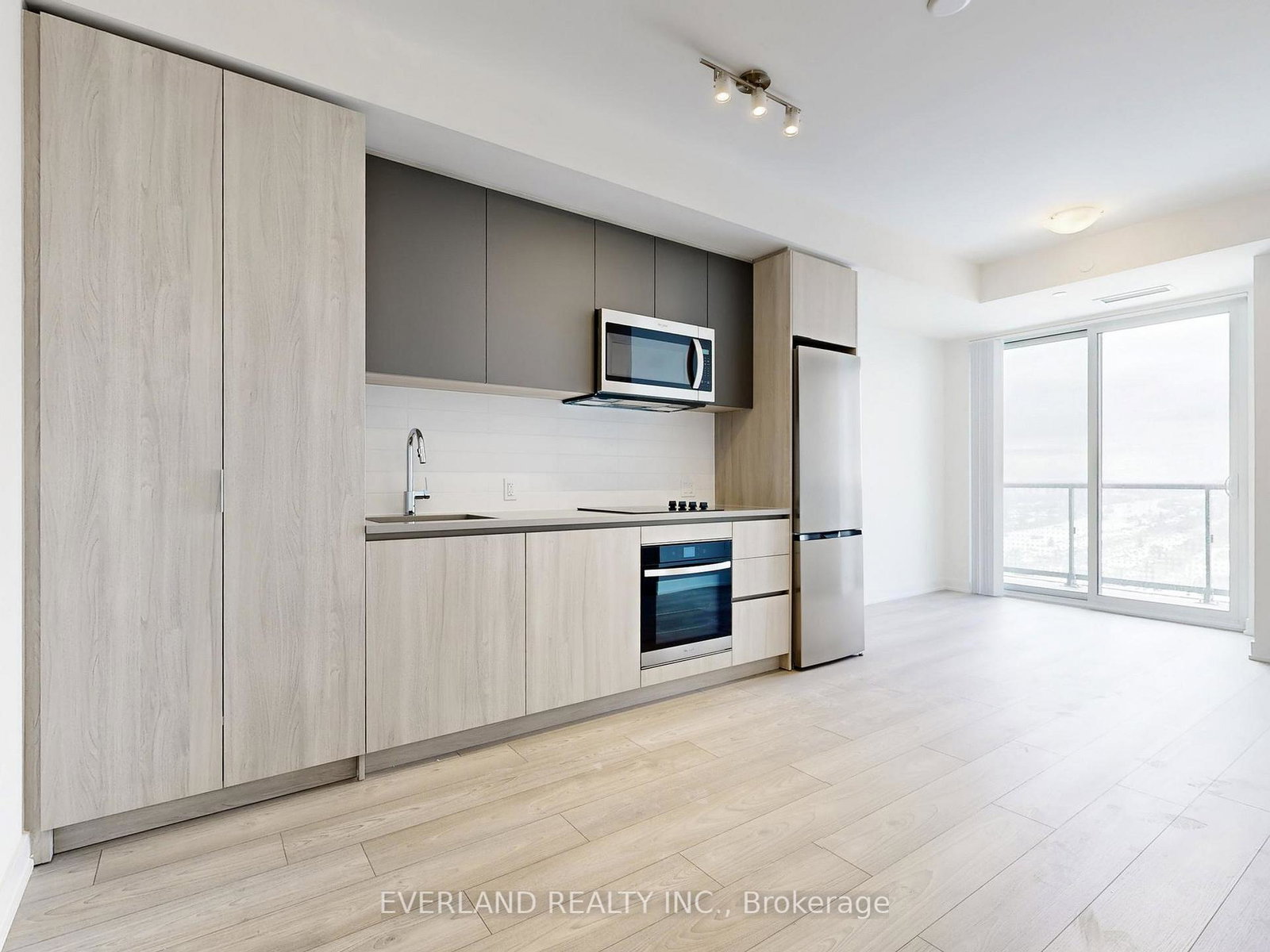 5858-yonge-street-toronto-ontario-c12888762