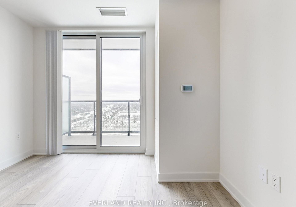 5858-yonge-street-toronto-ontario-c12888762