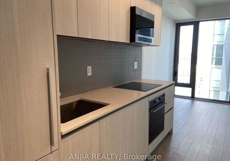 8-cumberland-street-toronto-ontario-c12888850