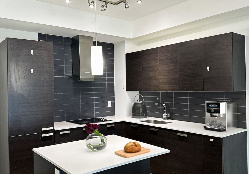 9-bogert-avenue-toronto-ontario-c12888916