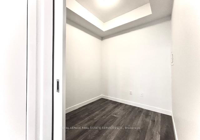 8-eglinton-avenue-e-toronto-ontario-c12888984