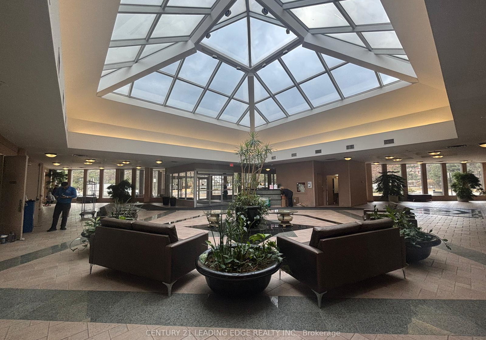 7-concorde-place-north-york-ontario-c12889082