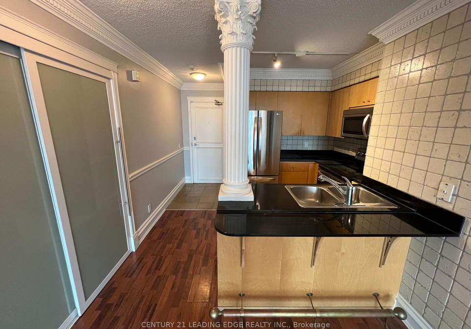 361-front-street-w-toronto-ontario-c12889440