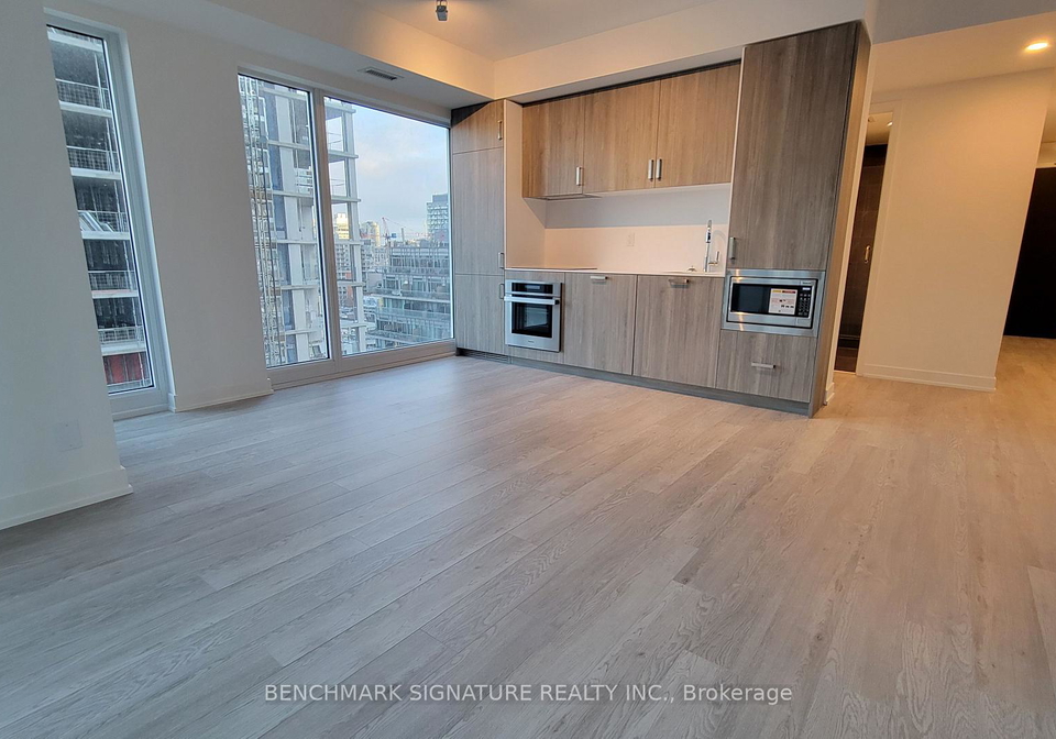 88-queen-street-e-toronto-ontario-c12889462