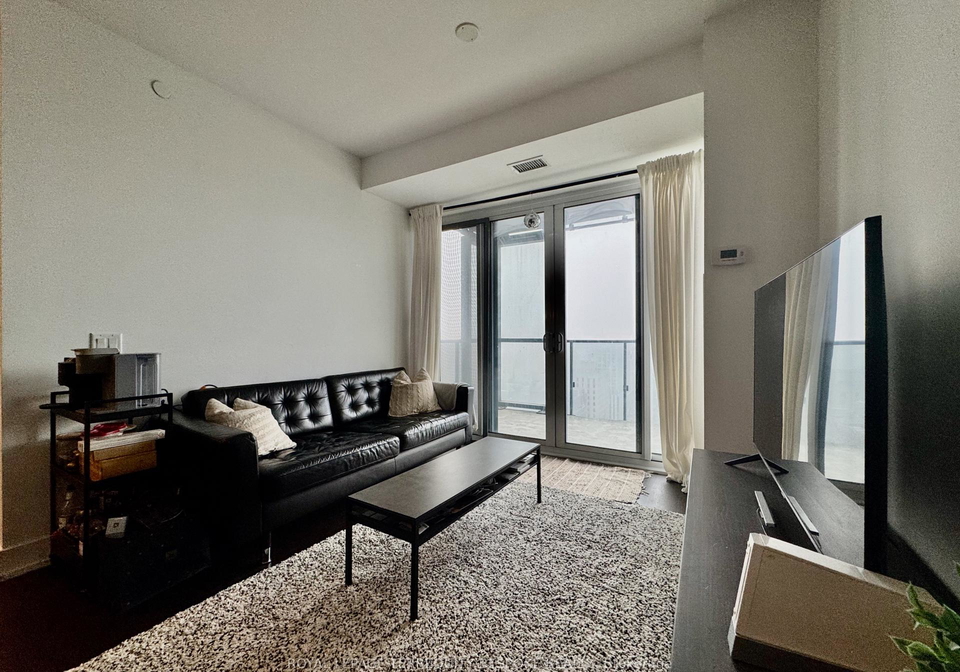7-grenville-street-toronto-ontario-c12889564