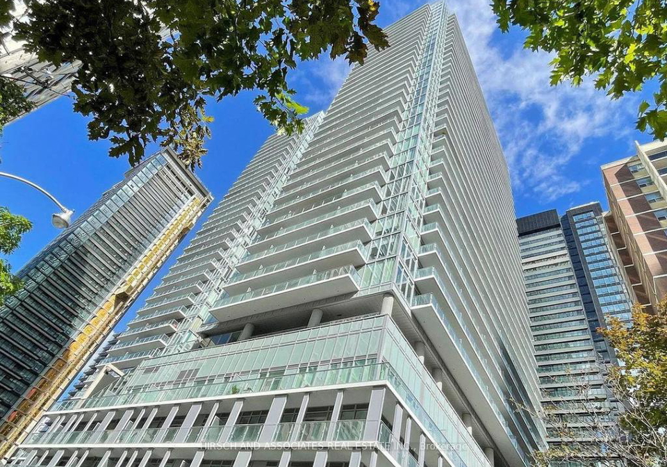 99-broadway-avenue-toronto-ontario-c12889650