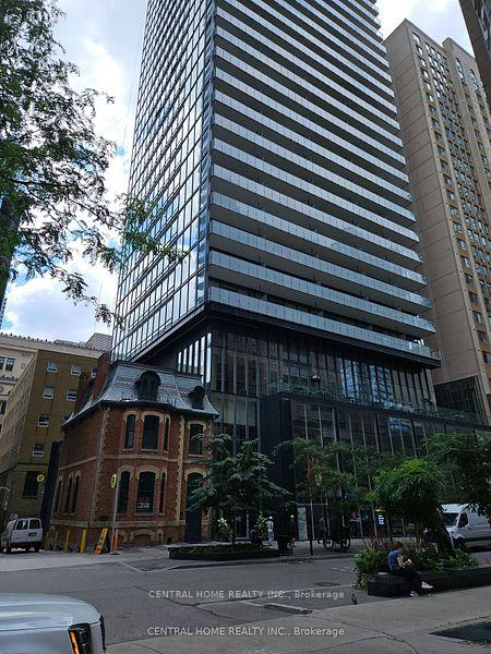 15-grenville-street-toronto-ontario-c12889804