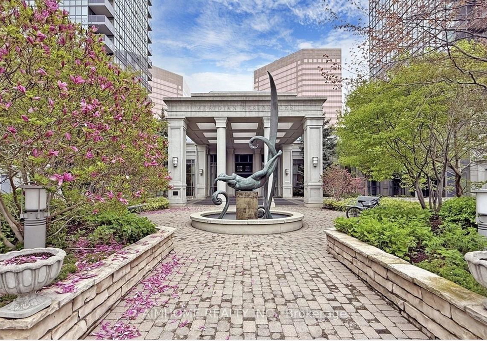 25-greenview-avenue-toronto-ontario-c12889912