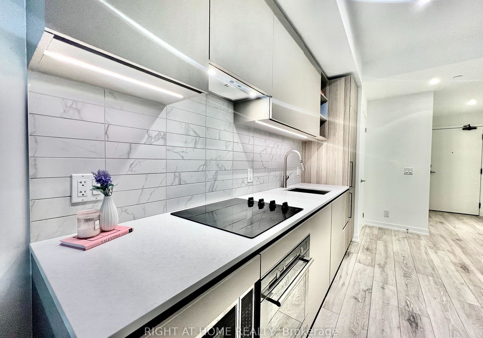 55-mercer-street-toronto-ontario-c12890062
