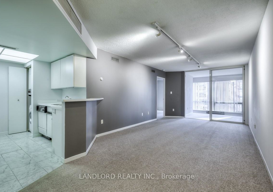 1001-bay-street-toronto-ontario-c12890416