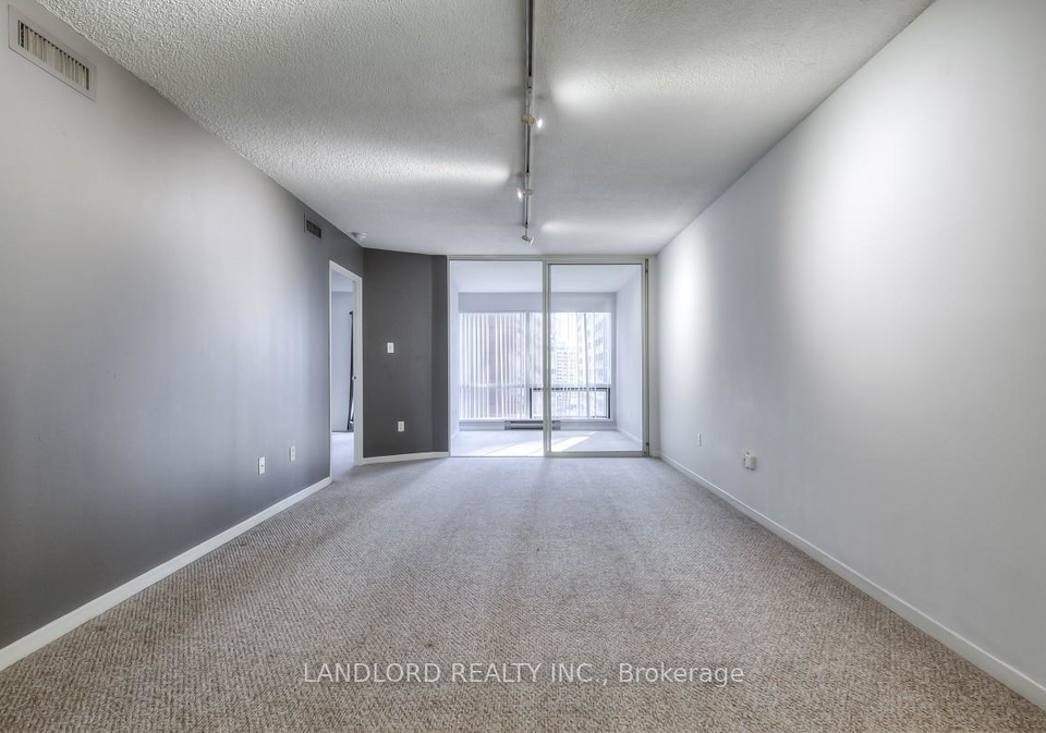 1001-bay-street-toronto-ontario-c12890416