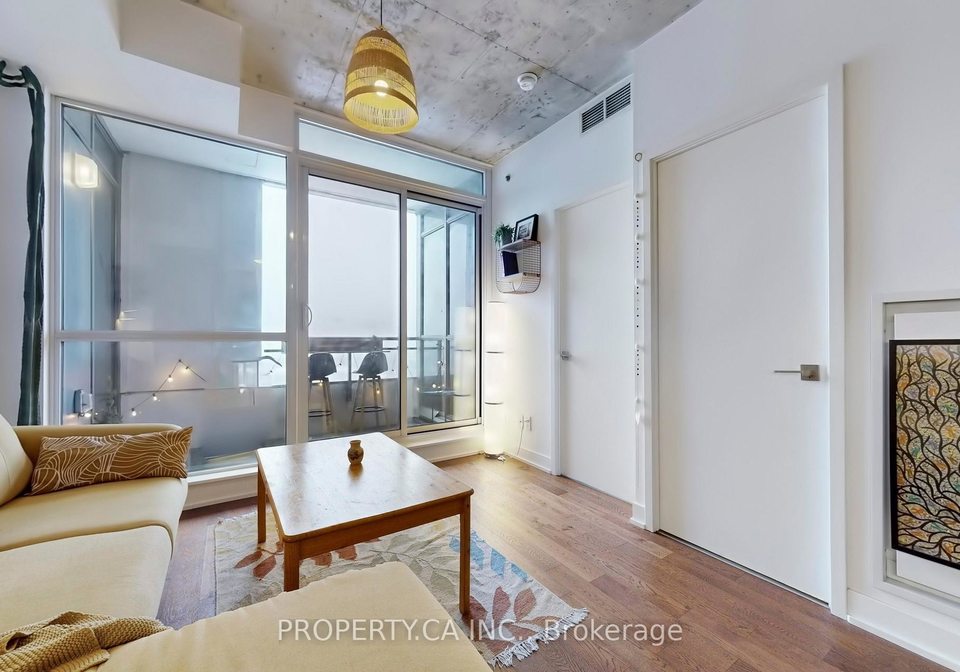 20-minowan-miikan-lane-toronto-ontario-c12890432