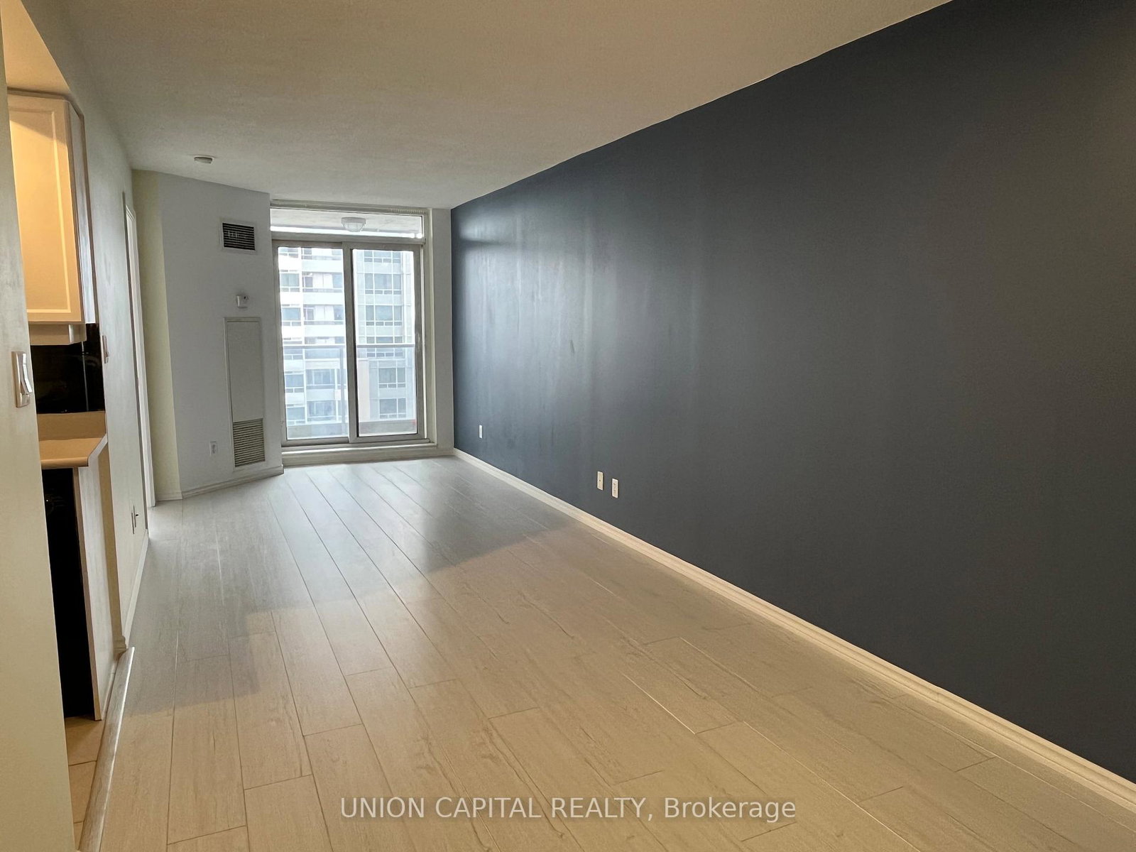 1-rean-drive-north-york-ontario-c12890654