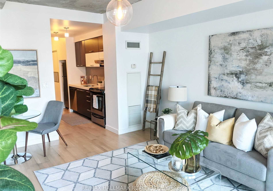 55-stewart-street-toronto-ontario-c12890756