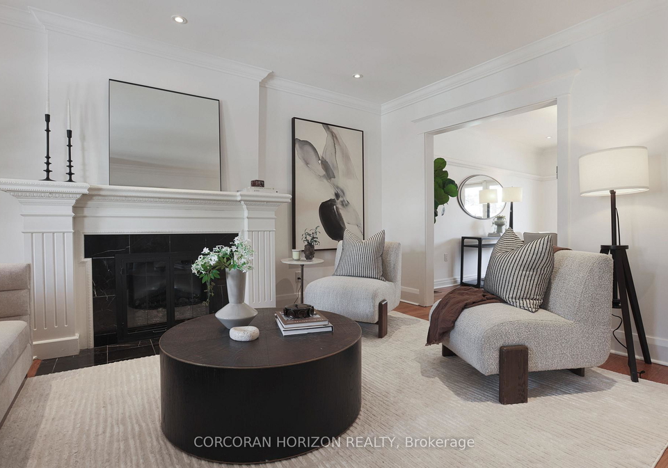 103-manor-road-e-toronto-ontario-c12890842