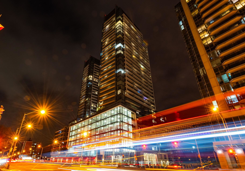 7-golden-lion-heights-north-york-ontario-c12890886
