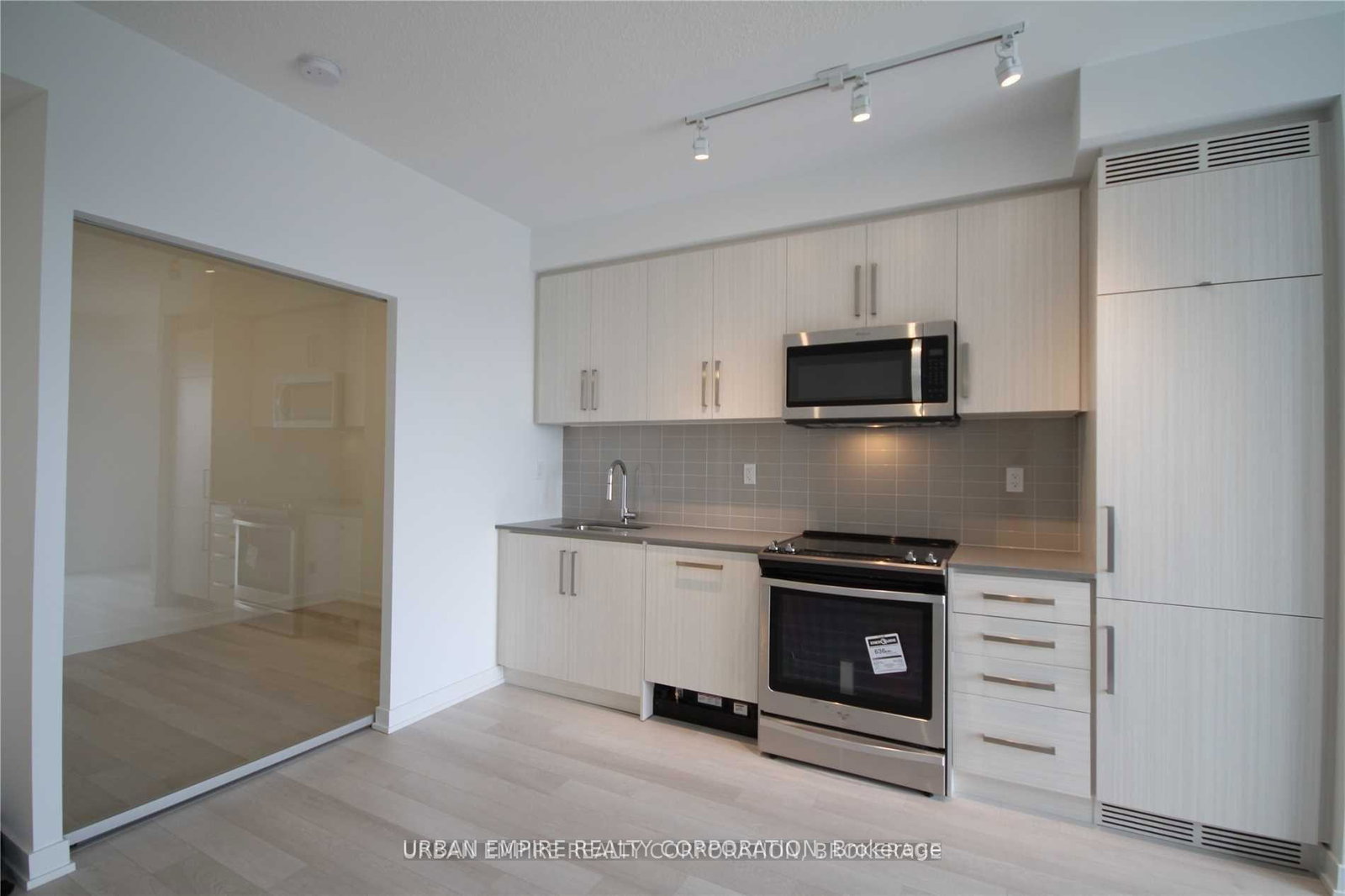 5180-yonge-street-toronto-ontario-c12890888