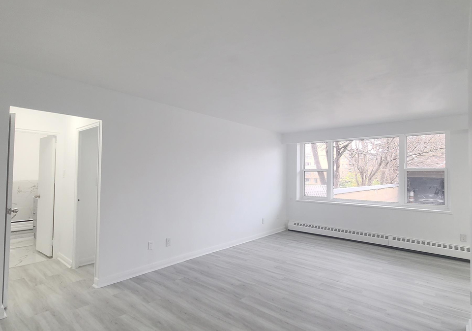 125-shelborne-avenue-toronto-ontario-c12890926