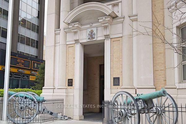 426-university-avenue-toronto-ontario-c12891446