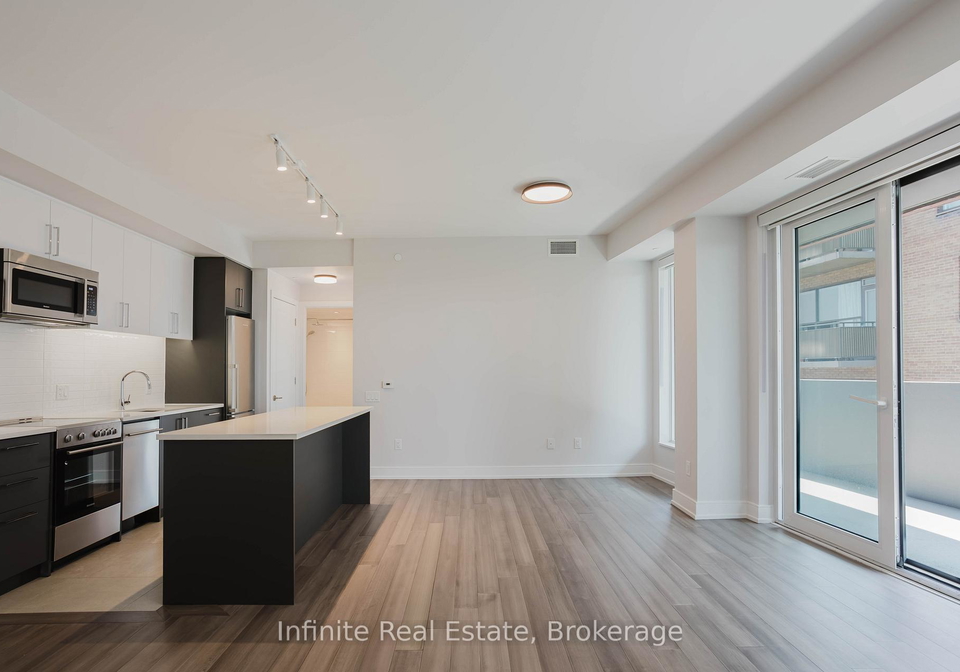 2525-bathurst-street-toronto-ontario-c12891492
