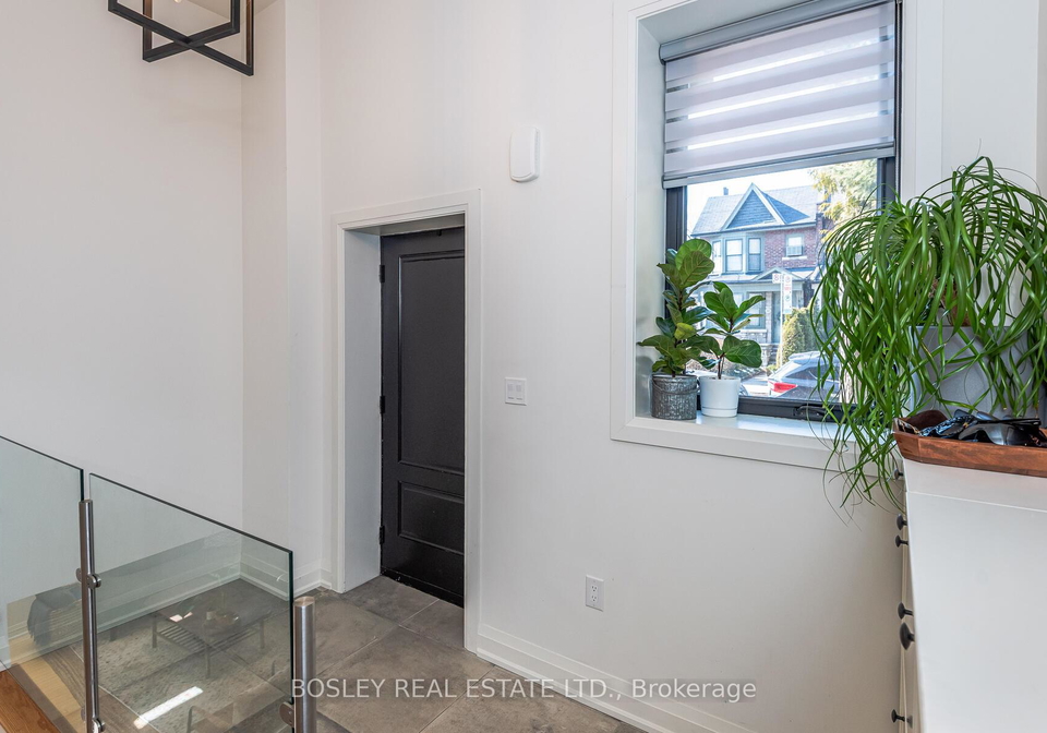 69-greensides-avenue-toronto-ontario-c12891628