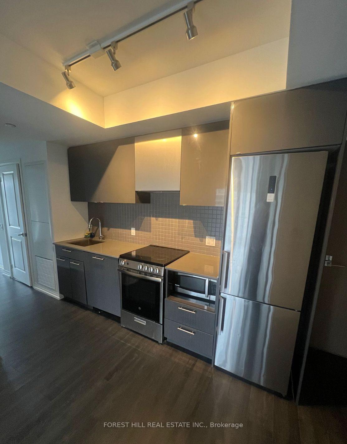 251-jarvis-street-toronto-ontario-c12891632