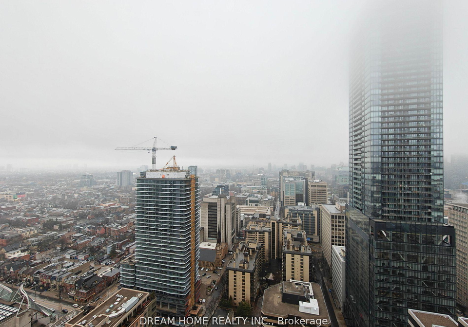 238-simcoe-street-toronto-ontario-c12891690