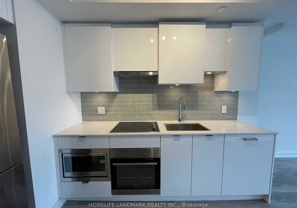 195-redpath-avenue-toronto-ontario-c12892052