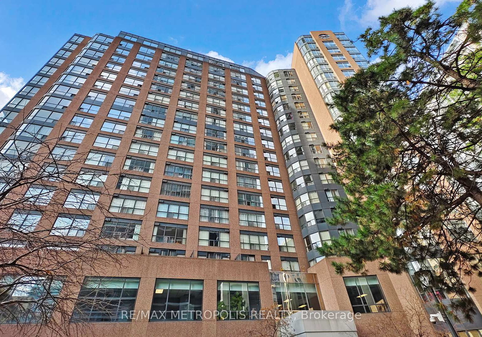 7-carlton-street-toronto-ontario-c12892328