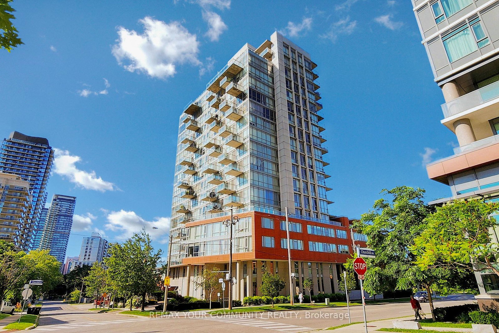 30-canterbury-place-toronto-ontario-c12892342