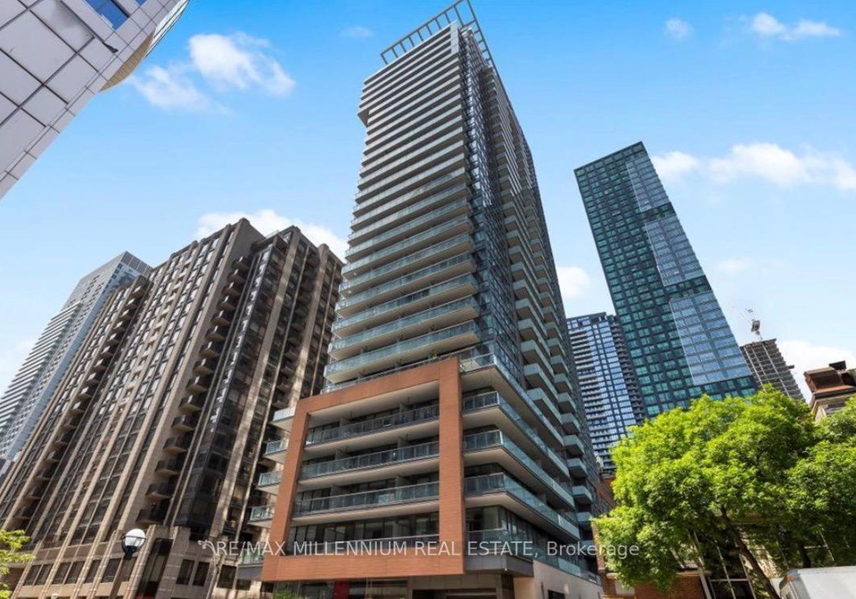 8-mercer-street-toronto-ontario-c12892490
