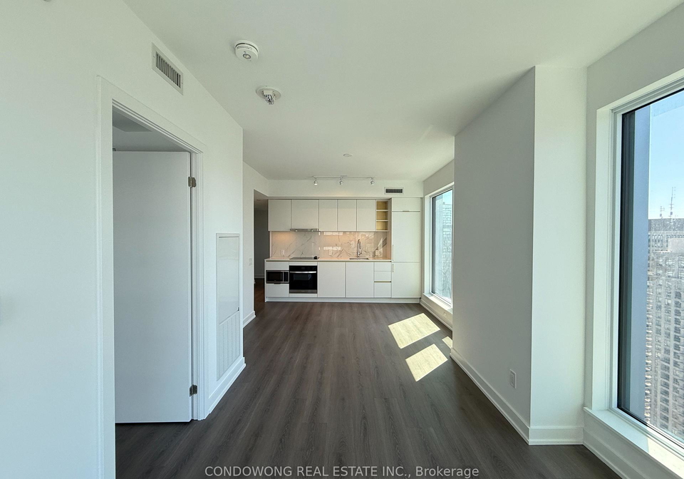 8-wellesley-street-w-toronto-ontario-c12892618