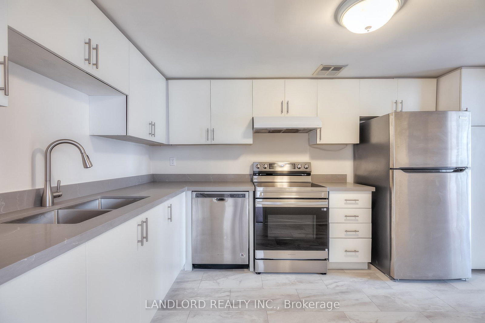 135-george-street-s-toronto-ontario-c12892638