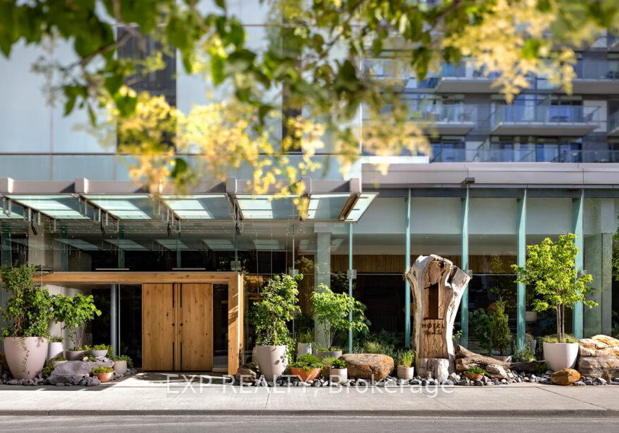 55-stewart-street-toronto-ontario-c12893298