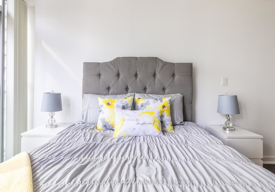12-york-street-toronto-ontario-c12893466