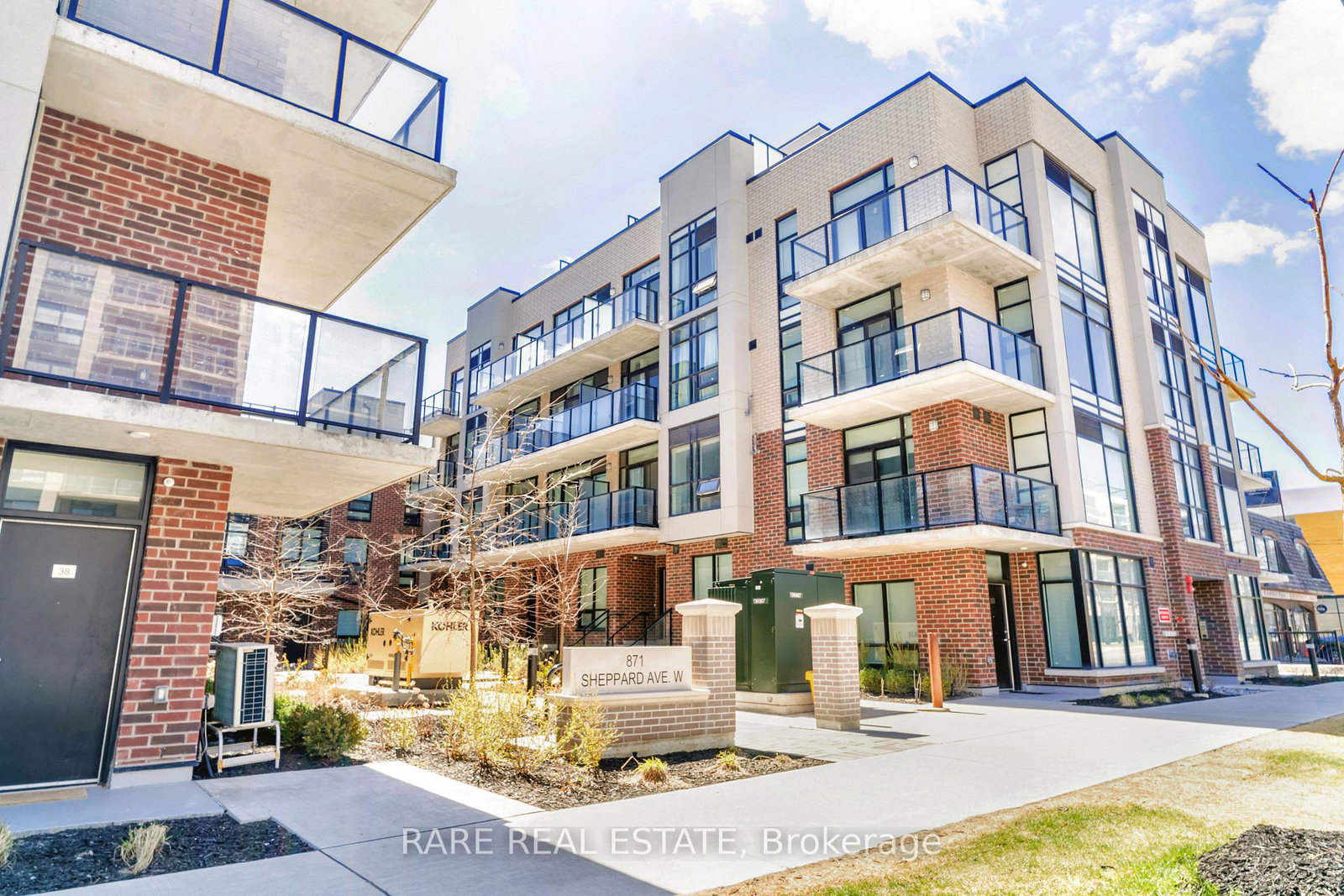 871-sheppard-avenue-w-toronto-ontario-c12893474