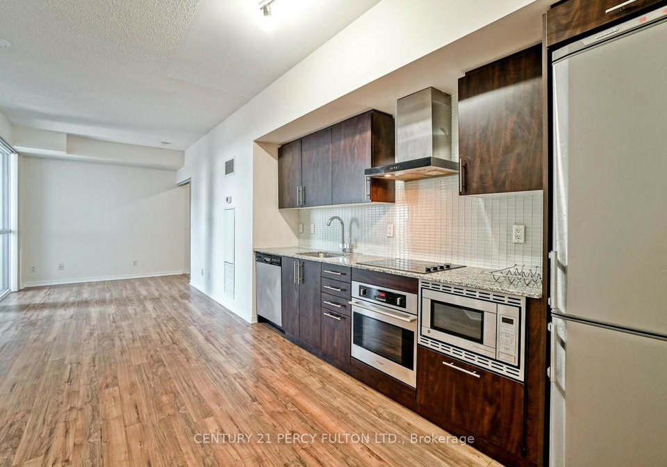 352-front-street-w-toronto-ontario-c12893542