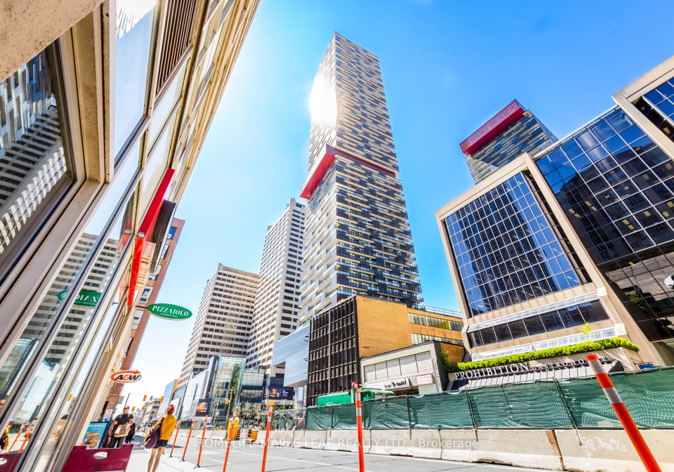 8-eglinton-avenue-e-toronto-ontario-c12893640
