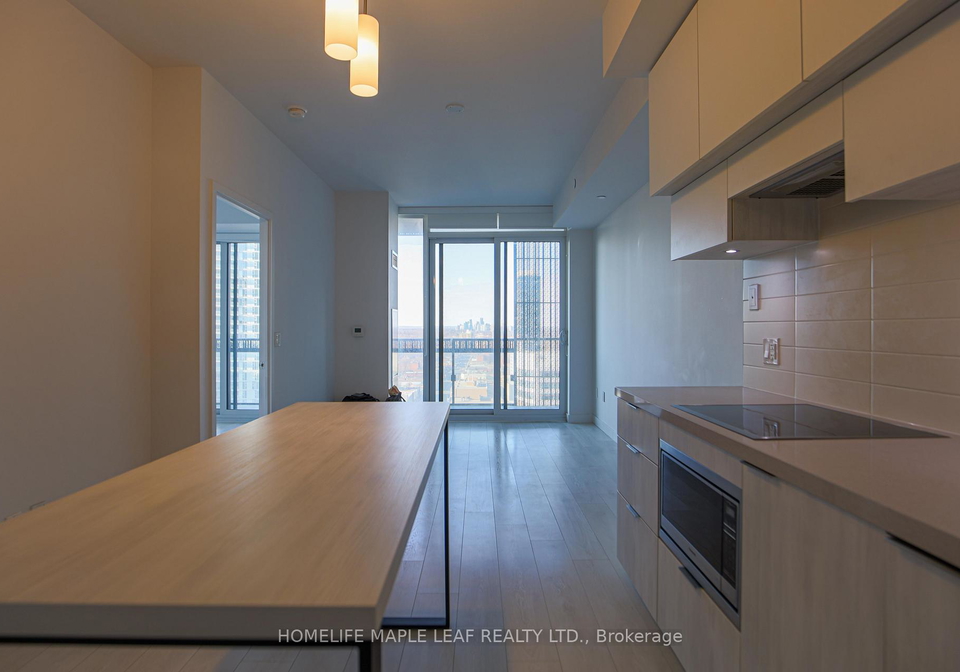 8-eglinton-avenue-e-toronto-ontario-c12893640