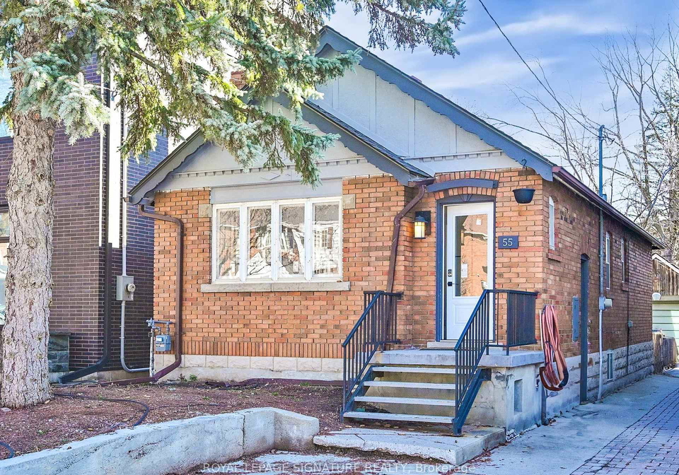 55-banff-road-toronto-ontario-c12893810