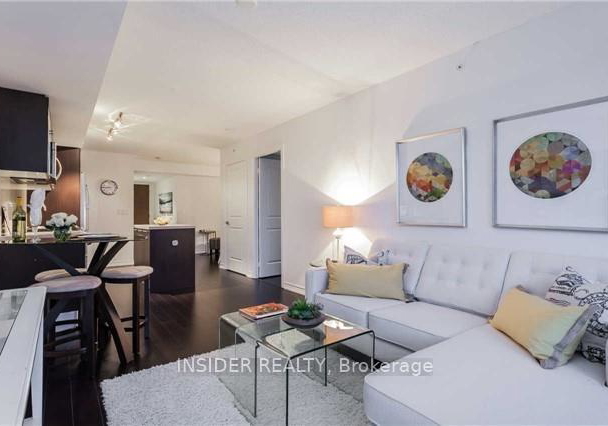 386-yonge-street-toronto-ontario-c12894022